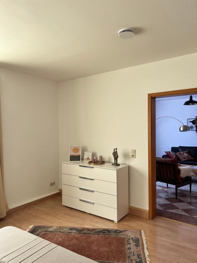 Sehr Schoene Wohnung,Komplett Neu Eingerichtet Limbach-Oberfrohna ภายนอก รูปภาพ